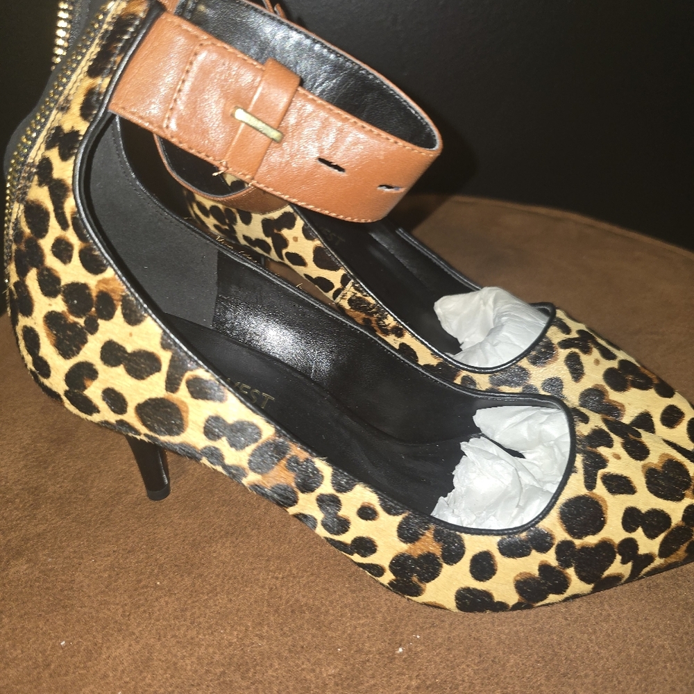Nine West Cheetah Print Heels - Picture 1 of 10
